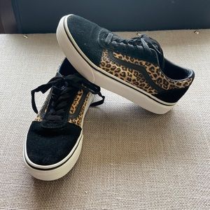 black vans with leopard print stripe